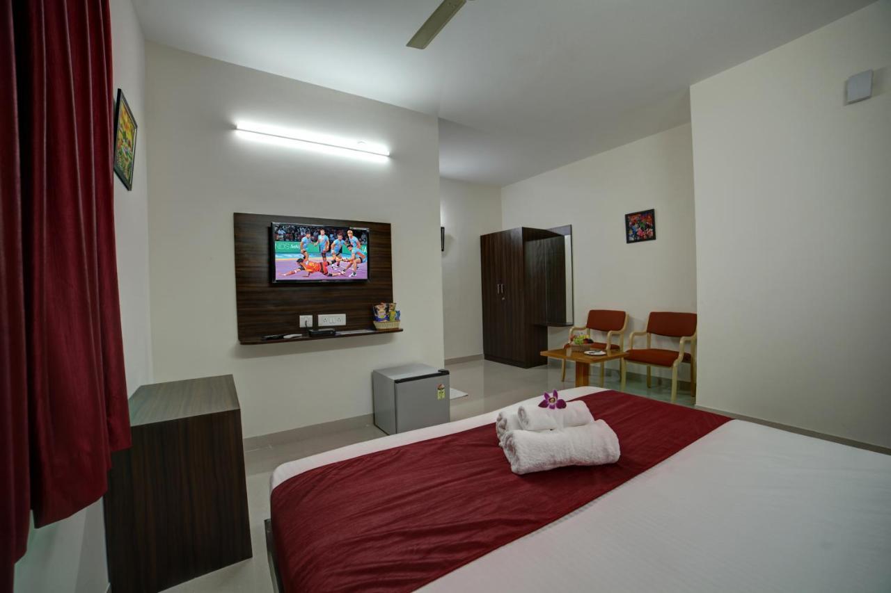 Sm Royal Suites - Hotel Near Kempegowda International Airport Bangalore Devanahalli Exterior photo